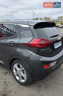 Хетчбек Chevrolet Bolt EV 2018 в 