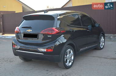 Хэтчбек Chevrolet Bolt EV 2021 в 