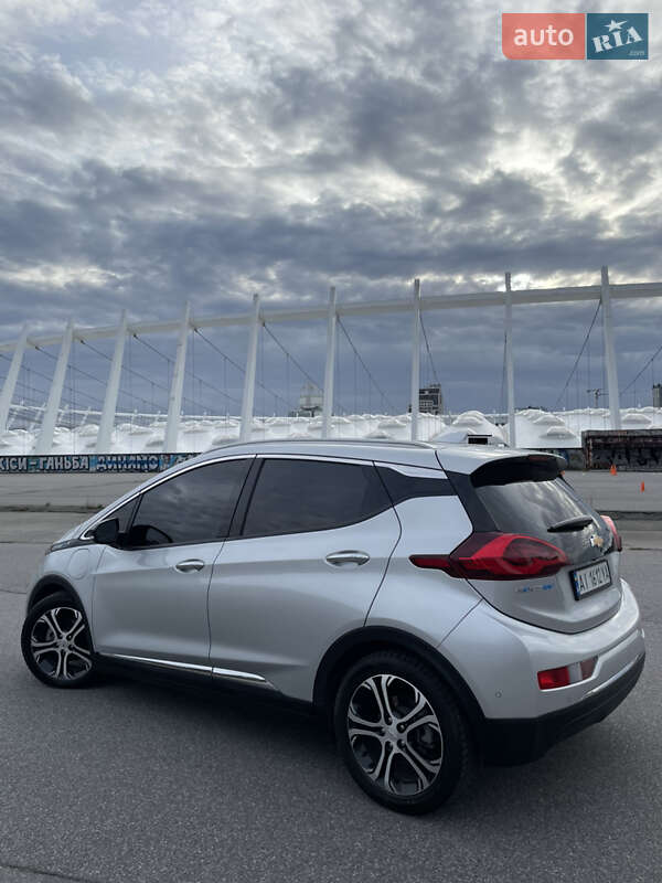 Хетчбек Chevrolet Bolt EV 2019 в Києві