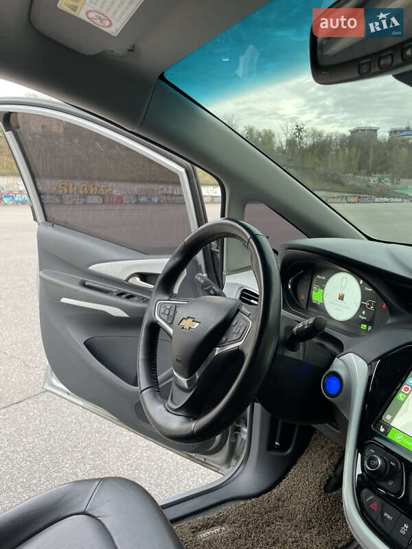 Хетчбек Chevrolet Bolt EV 2019 в Києві