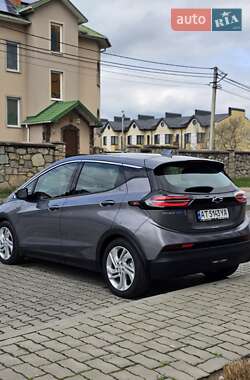 Хэтчбек Chevrolet Bolt EV 2023 в 