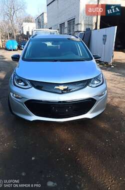 Хэтчбек Chevrolet Bolt EV 2017 в 