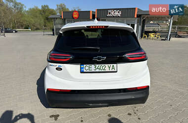 Хэтчбек Chevrolet Bolt EV 2022 в 