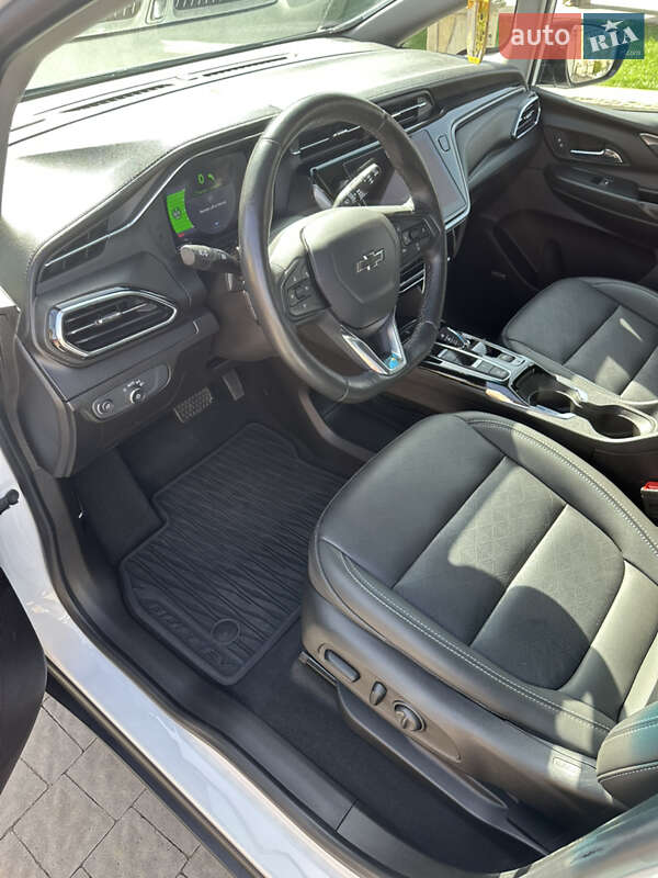 Хетчбек Chevrolet Bolt EV 2023 в Тернополі