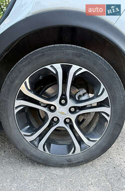 Хетчбек Chevrolet Bolt EV 2020 в Львові