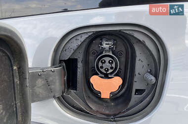 Хэтчбек Chevrolet Bolt EV 2020 в 
