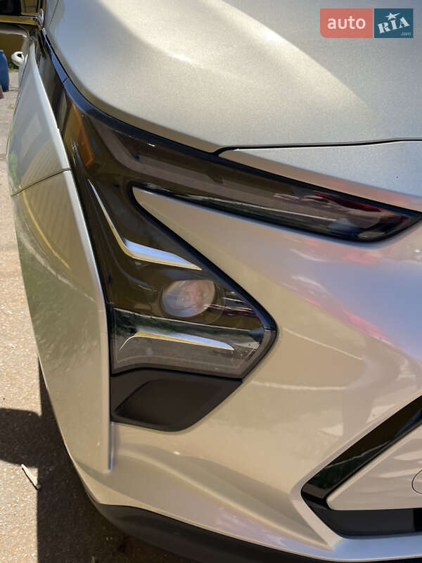 Хэтчбек Chevrolet Bolt EV 2023 в Николаеве