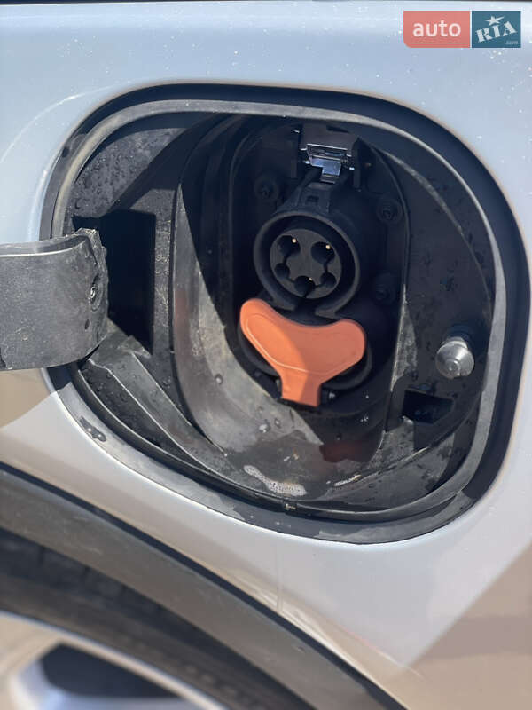 Хэтчбек Chevrolet Bolt EV 2023 в Николаеве