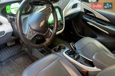 Хэтчбек Chevrolet Bolt EV 2019 в 