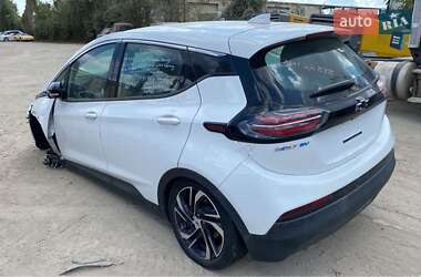 Хэтчбек Chevrolet Bolt EV 2023 в 