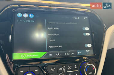 Хэтчбек Chevrolet Bolt EV 2017 в 