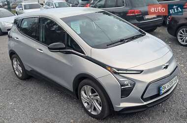 Хетчбек Chevrolet Bolt EV 2023 в 