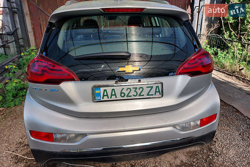 Хетчбек Chevrolet Bolt EV 2017 в Києві