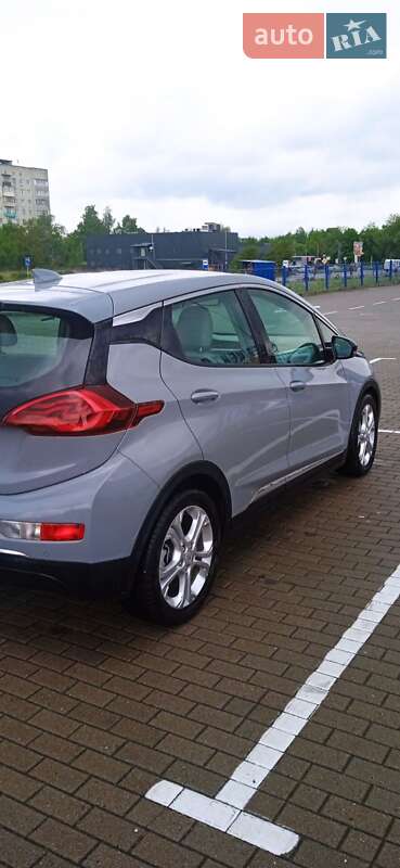 Хэтчбек Chevrolet Bolt EV 2020 в Дрогобыче