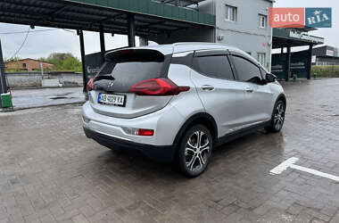 Хетчбек Chevrolet Bolt EV 2017 в 