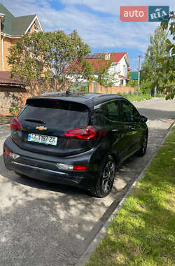 Хэтчбек Chevrolet Bolt EV 2017 в 