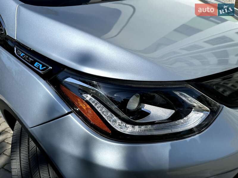 Хетчбек Chevrolet Bolt EV 2017 в Івано-Франківську