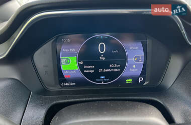 Хэтчбек Chevrolet Bolt EV 2022 в 