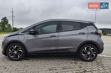 Хэтчбек Chevrolet Bolt EV 2022 в 