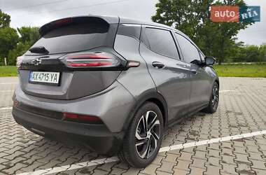 Хэтчбек Chevrolet Bolt EV 2022 в 