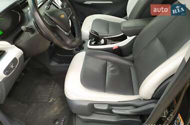 Хетчбек Chevrolet Bolt EV 2018 в 