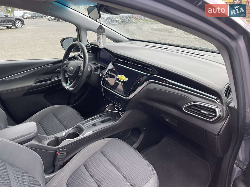 Хэтчбек Chevrolet Bolt EV 2023 в Стрые
