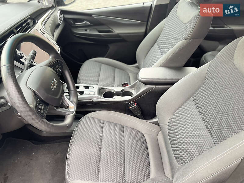 Хэтчбек Chevrolet Bolt EV 2023 в Стрые