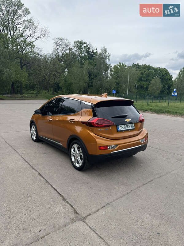 Хэтчбек Chevrolet Bolt EV 2017 в Киеве