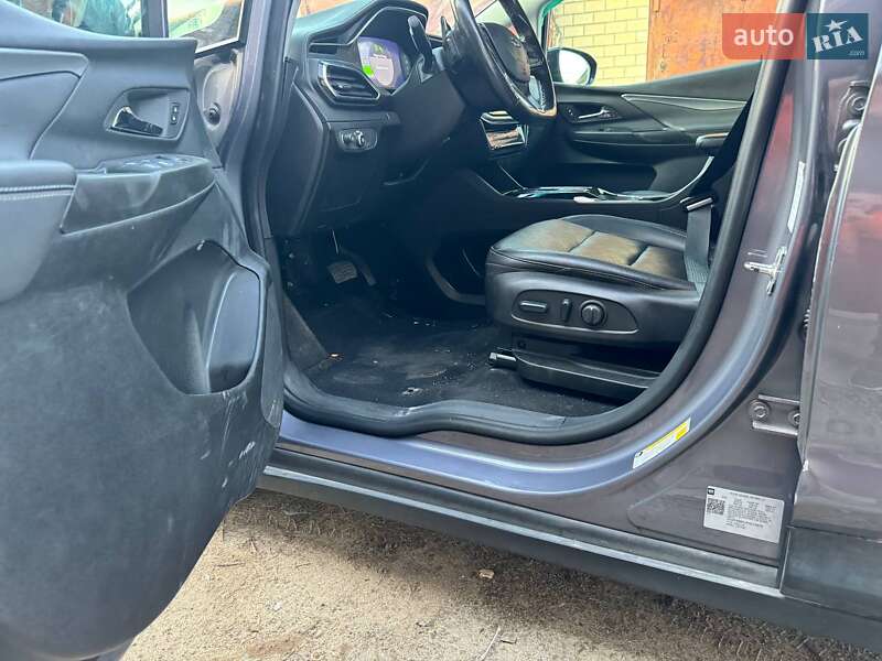 Хетчбек Chevrolet Bolt EV 2023 в Тернополі