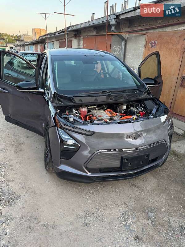Хетчбек Chevrolet Bolt EV 2023 в Тернополі