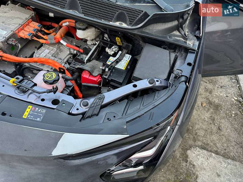 Хетчбек Chevrolet Bolt EV 2023 в Тернополі
