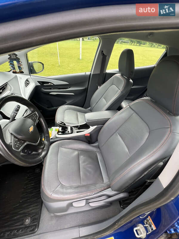 Хэтчбек Chevrolet Bolt EV 2017 в Сокале