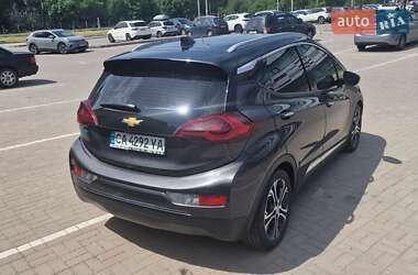 Хэтчбек Chevrolet Bolt EV 2017 в 