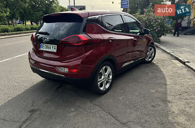 Хэтчбек Chevrolet Bolt EV 2021 в 