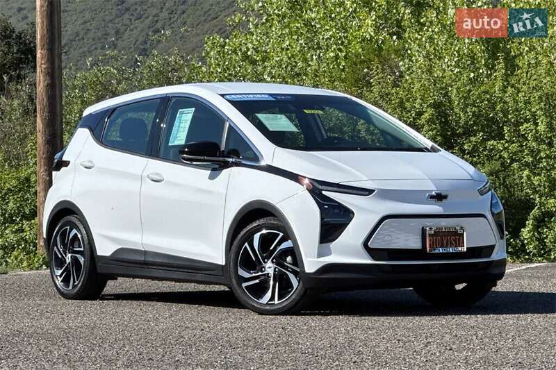 Хэтчбек Chevrolet Bolt EV 2024 в 