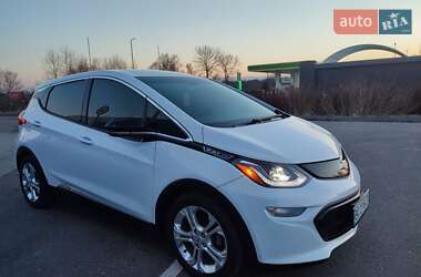 Хэтчбек Chevrolet Bolt EV 2018 в 