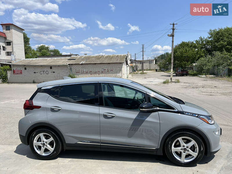 Хэтчбек Chevrolet Bolt EV 2020 в Николаеве