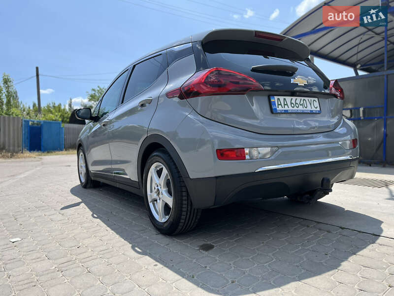 Хэтчбек Chevrolet Bolt EV 2020 в Николаеве