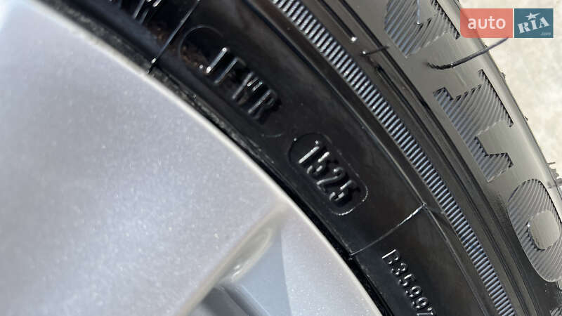 Хэтчбек Chevrolet Bolt EV 2020 в Николаеве