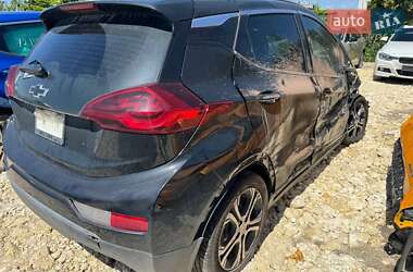 Хетчбек Chevrolet Bolt EV 2017 в 