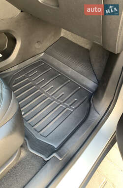 Хэтчбек Chevrolet Bolt EV 2022 в 
