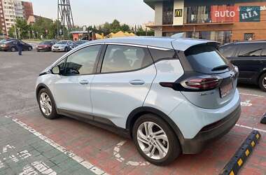 Хэтчбек Chevrolet Bolt EV 2023 в 