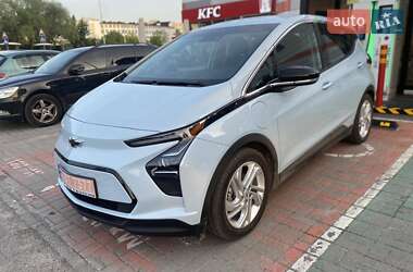 Хэтчбек Chevrolet Bolt EV 2023 в 