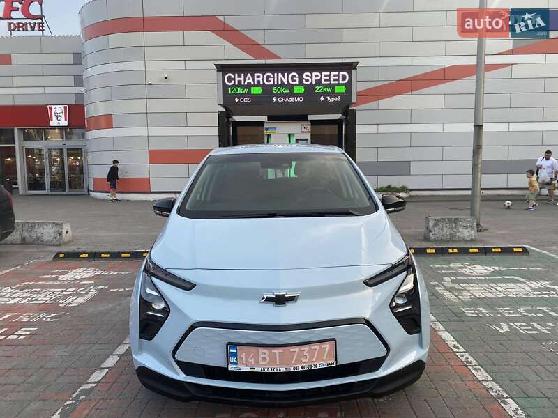Хэтчбек Chevrolet Bolt EV 2023 в Львове