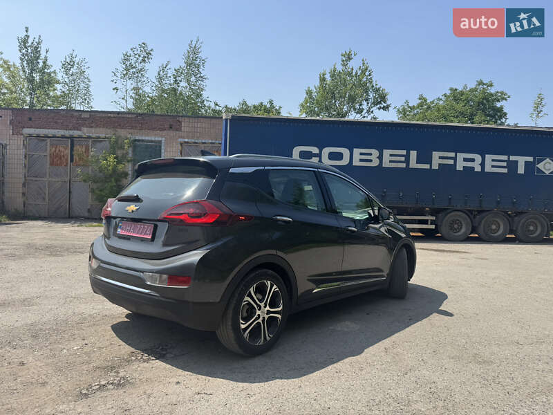 Хетчбек Chevrolet Bolt EV 2017 в Тернополі