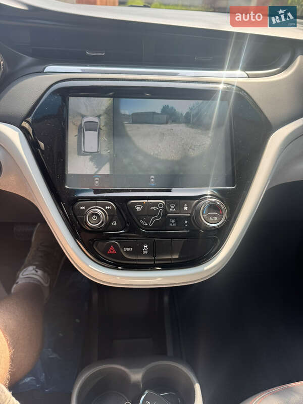 Хетчбек Chevrolet Bolt EV 2017 в Тернополі