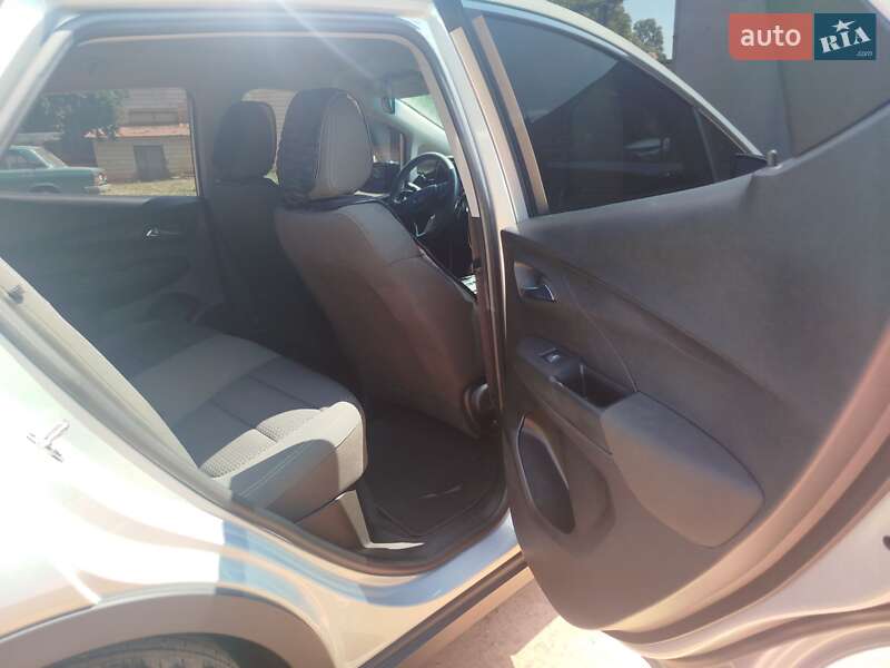 Хетчбек Chevrolet Bolt EV 2023 в Кривому Розі