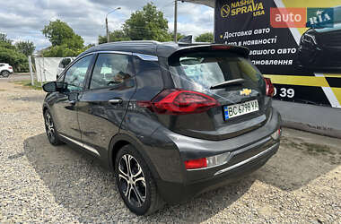 Хэтчбек Chevrolet Bolt EV 2021 в 