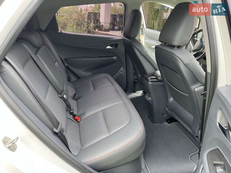 Хэтчбек Chevrolet Bolt EV 2019 в Львове