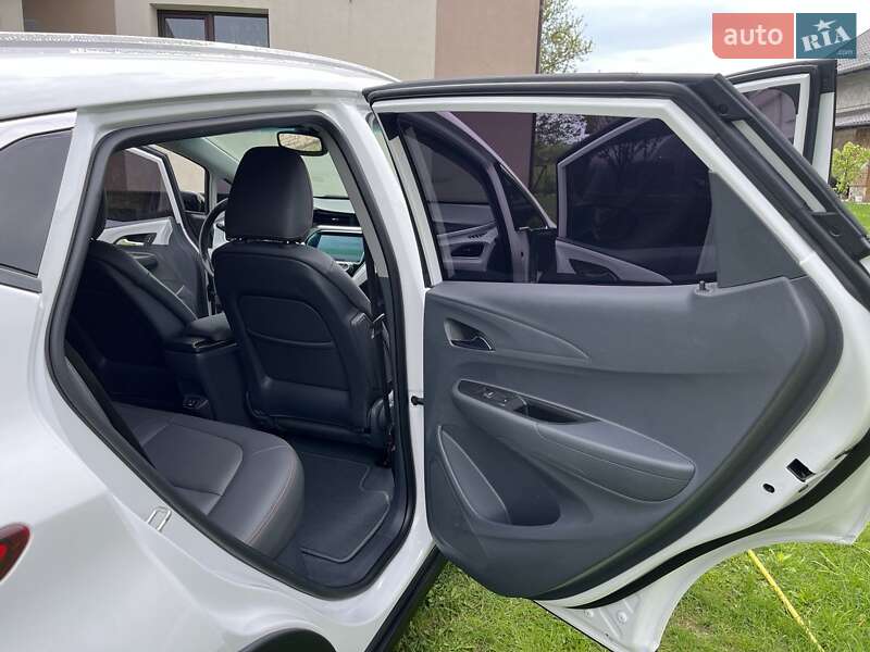 Хэтчбек Chevrolet Bolt EV 2019 в Львове